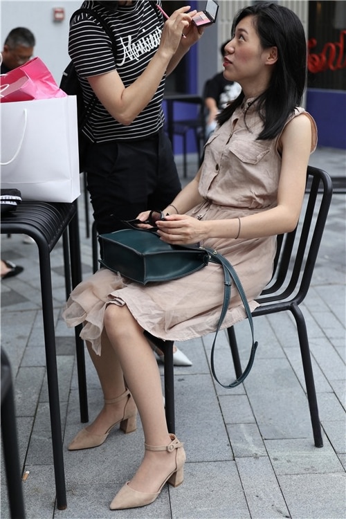 肉丝美眉(300P)[2.25G/JPG]