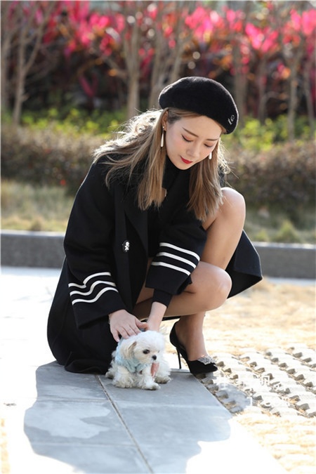 气质美女（套图+视频）