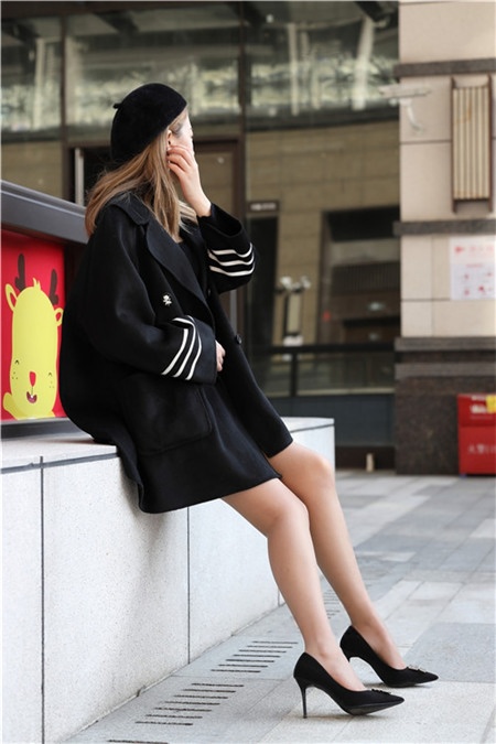 气质美女（套图+视频）