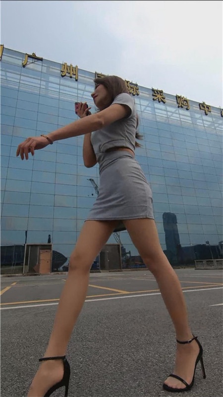 灰色短裙 【套图+视频】