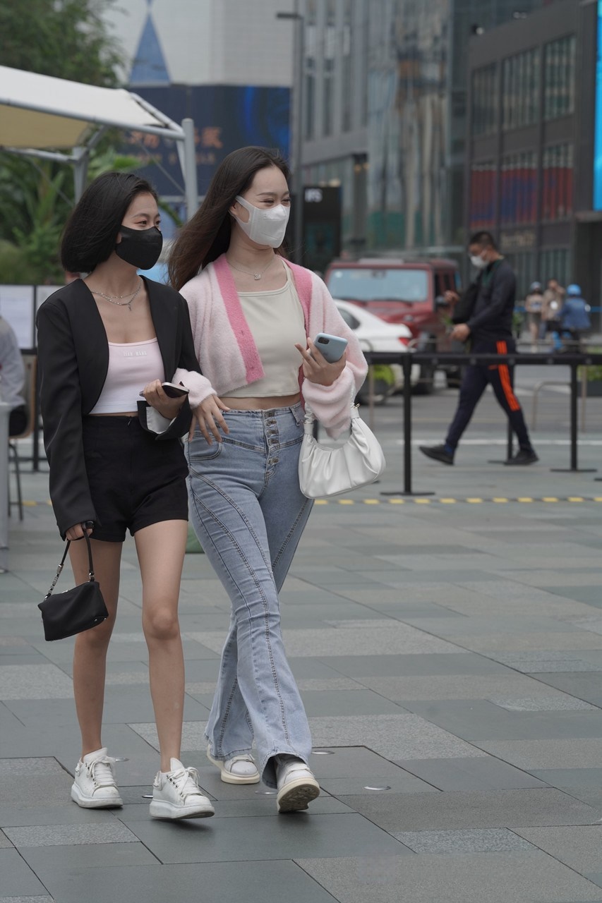 [套图192P]高挑的紧牛美女3A8238[2.18G]