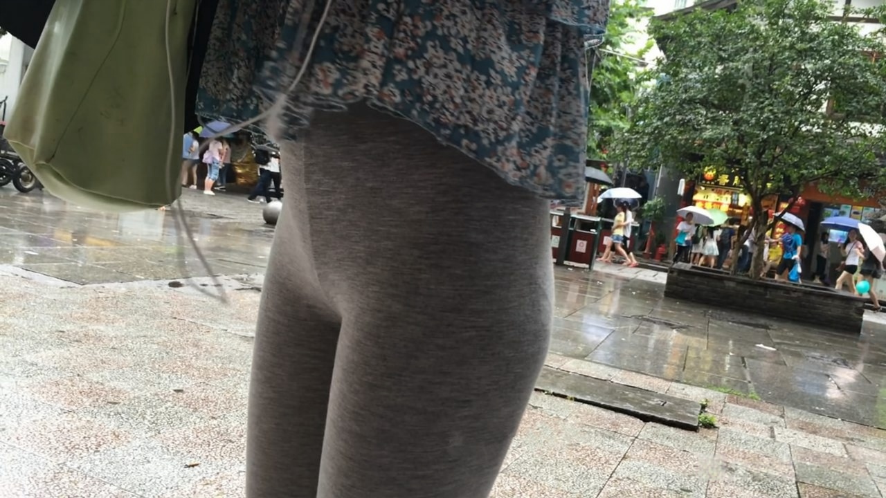 超薄性感打底裤小妹[1GB/MP4]