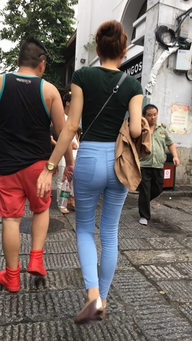 耐人寻味的极品蓝牛翘臀shaofu[MP4/1.9GB]