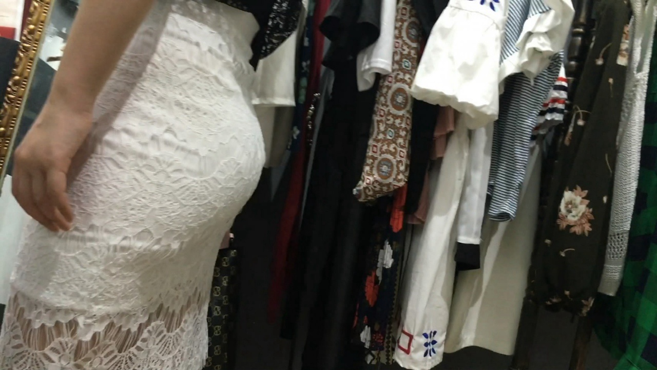 白色包屯大翘屯轻熟女[MP4/1.5GB]