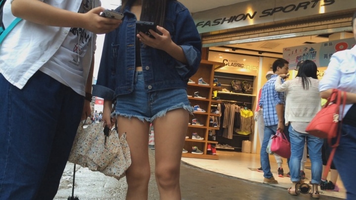 初秋的月牙[MP4/4GB]