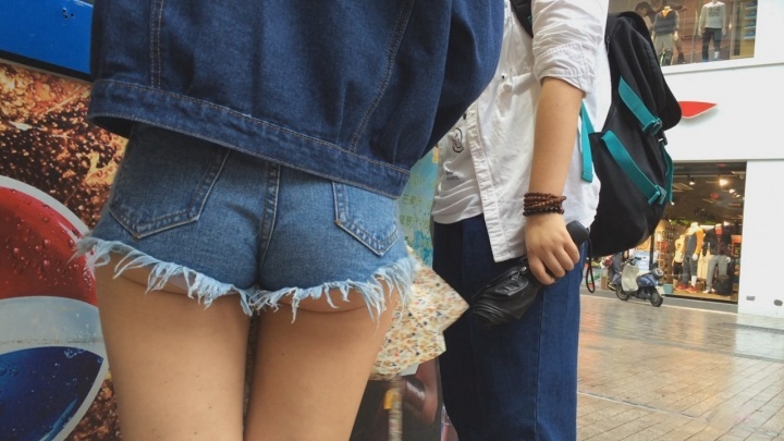 初秋的月牙[MP4/4GB]