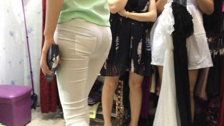 超长篇紧身白裤[MOV/3.5GB]