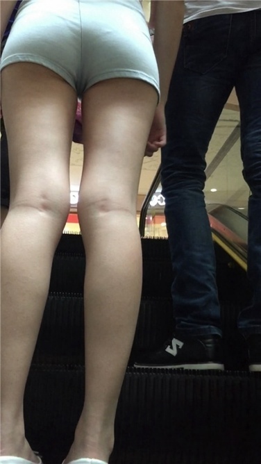 就这样牵着你手不放开[MP4/1.5G]