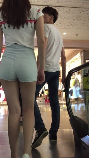 就这样牵着你手不放开[MP4/1.5G]