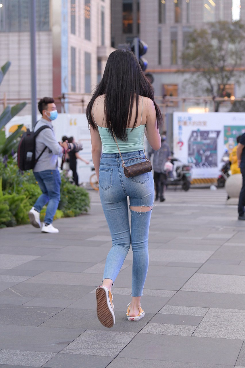 [套图85P]超紧牛仔裤小姐姐3A8255[862M]