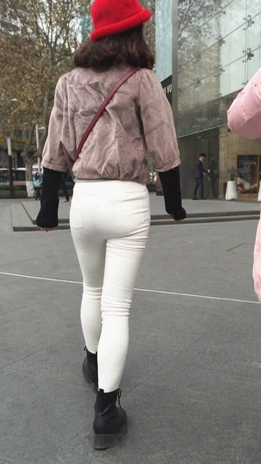 丰满白色紧牛MM [151M/MOV]