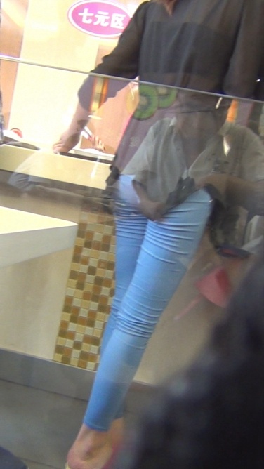 上衣透视黑色抹胸牛仔裤美女[123M/MTS]