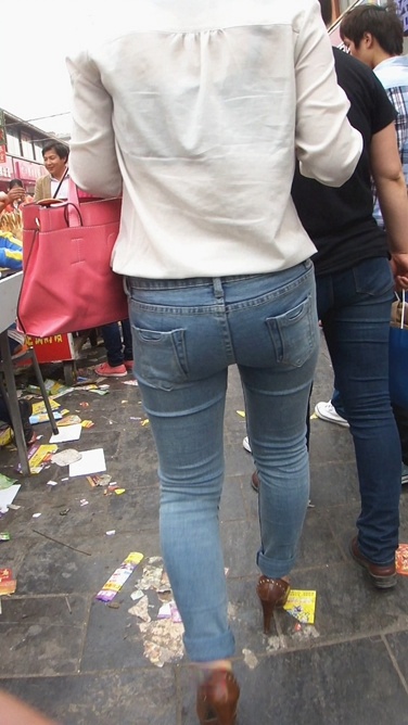 细高跟牛仔裤shaofu[192M/MP4]