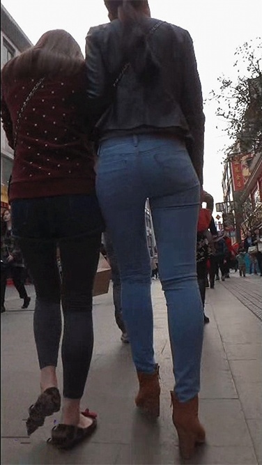 这样身材，我能拥有此生也是不算白活了[44M/MP4]