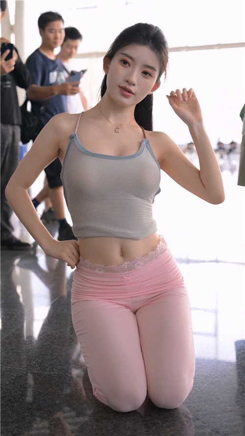 可爱BB酱[6.13G/MP4]