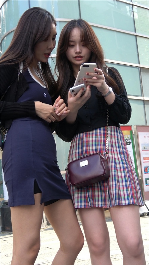 连体包臀裙小姐姐[3.14G/MP4]