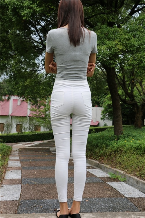 白色紧身裤小姐姐(98P)[344M/JPG]