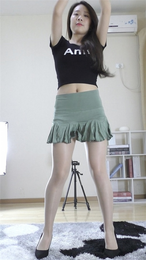 娜娜3期36部作品[22.24G/MP4]