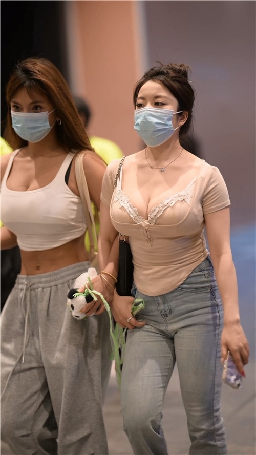 街边丰腴美女（上）[5.93G/MP4]