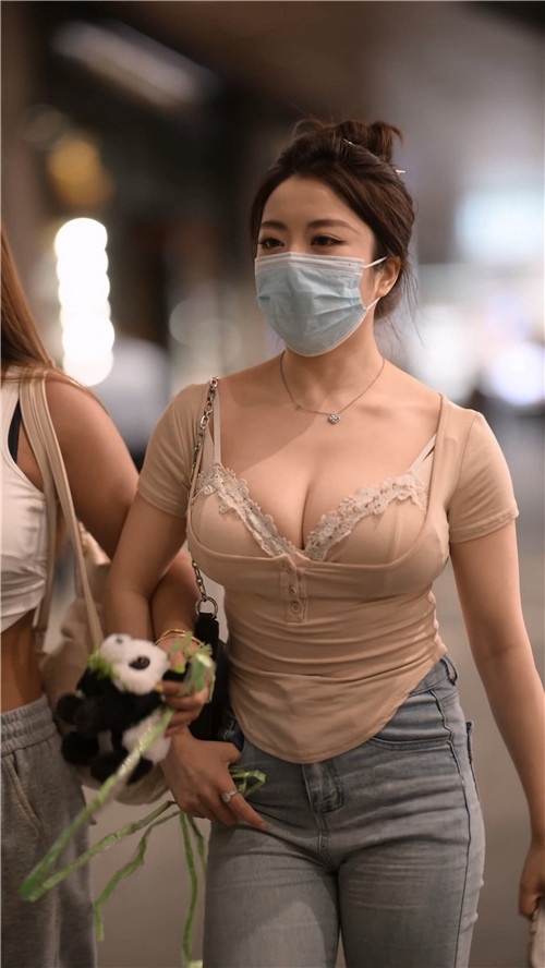 街边丰腴美女（下）[5.46G/MP4]