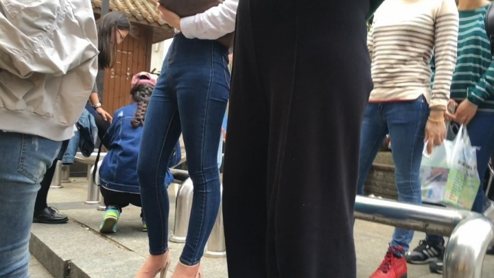 极品紧牛丰臀清秀小妹[MP4/3GB]