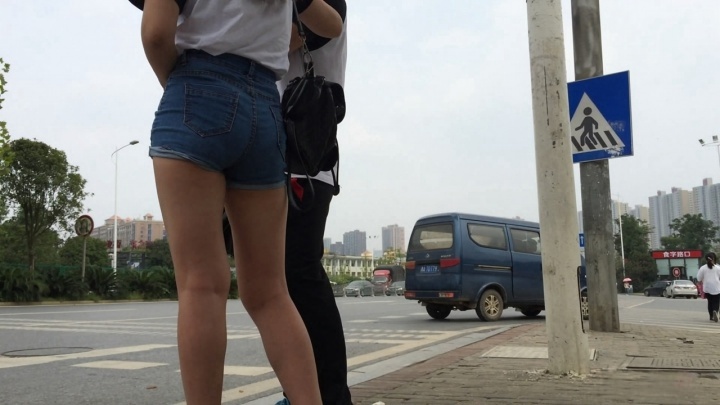 【带子狼原创作品】公交车上紧牛MTMM[MP4/2GB]