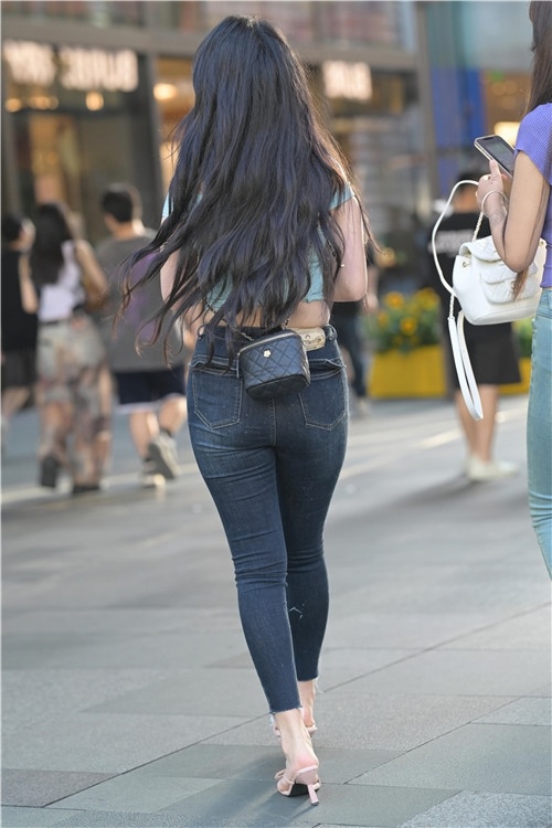 牛仔双骄(176P)[4.42G/JPG]