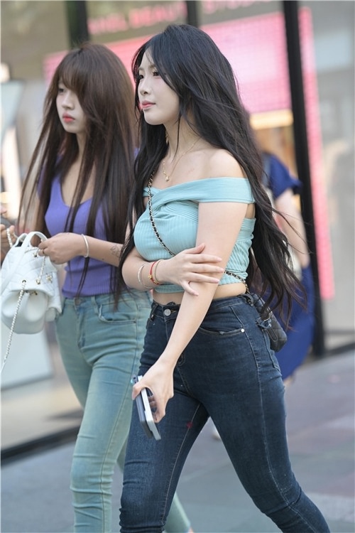 牛仔双骄(176P)[4.42G/JPG]