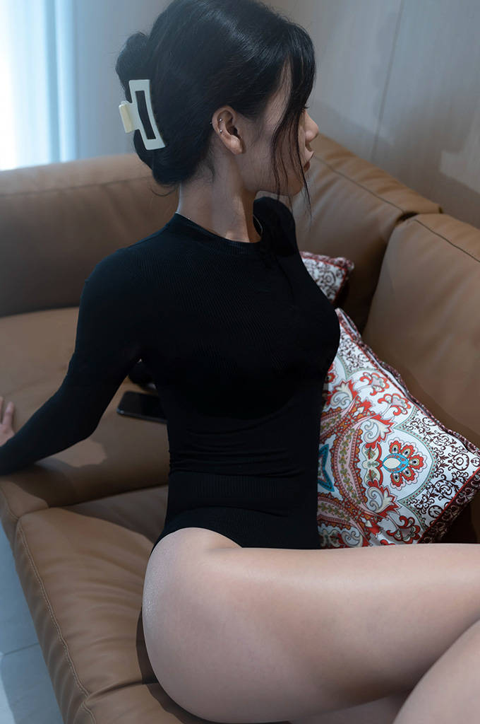 A109.白丝瑜伽服