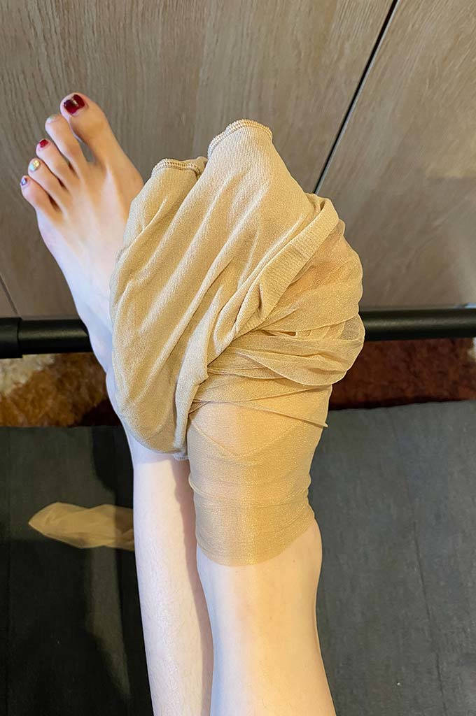 A117.白色西装肉色裤袜