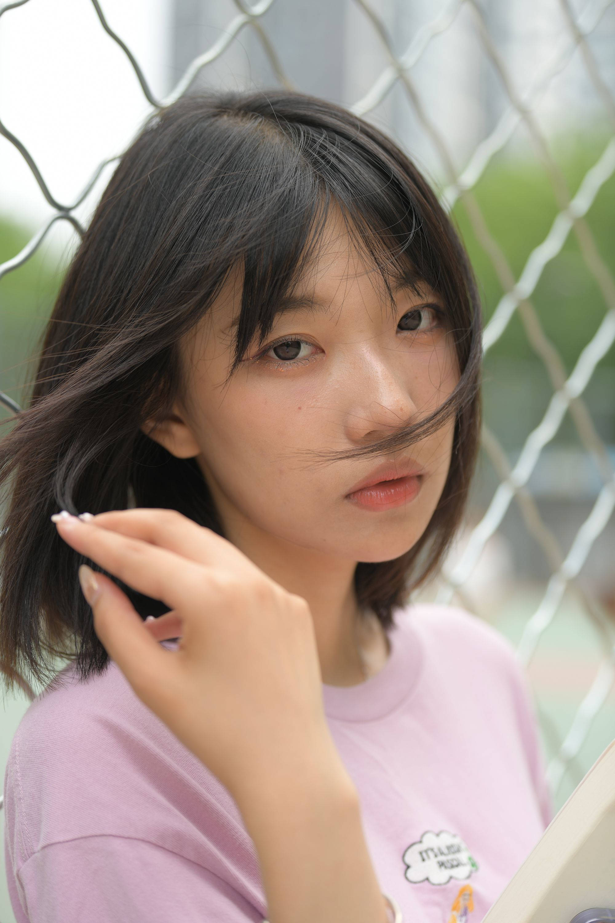 【视频+套图】校园青春靓丽紧身裤美女