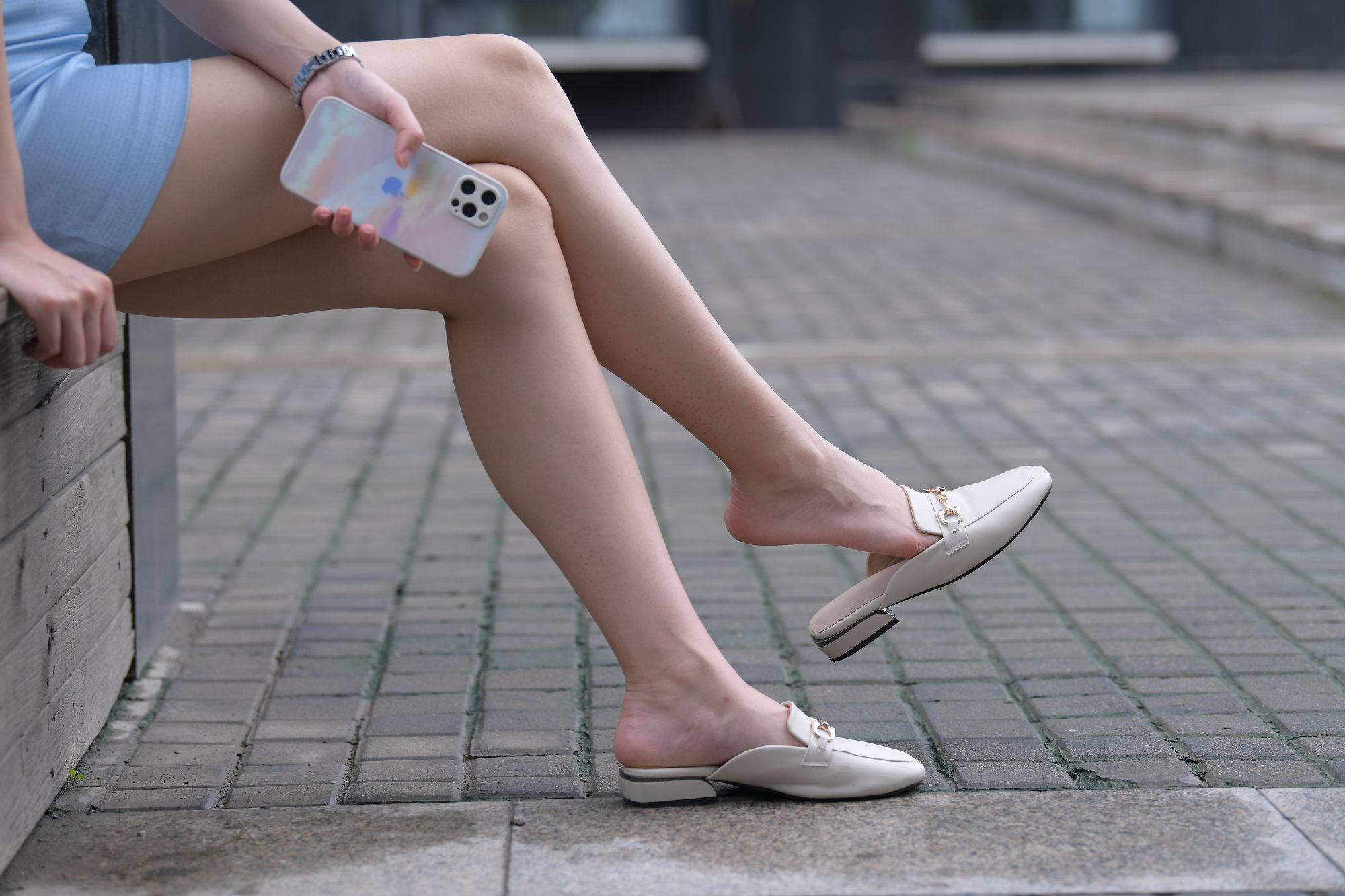 1.7米大长腿蓝色短裙美女【视频+套图】