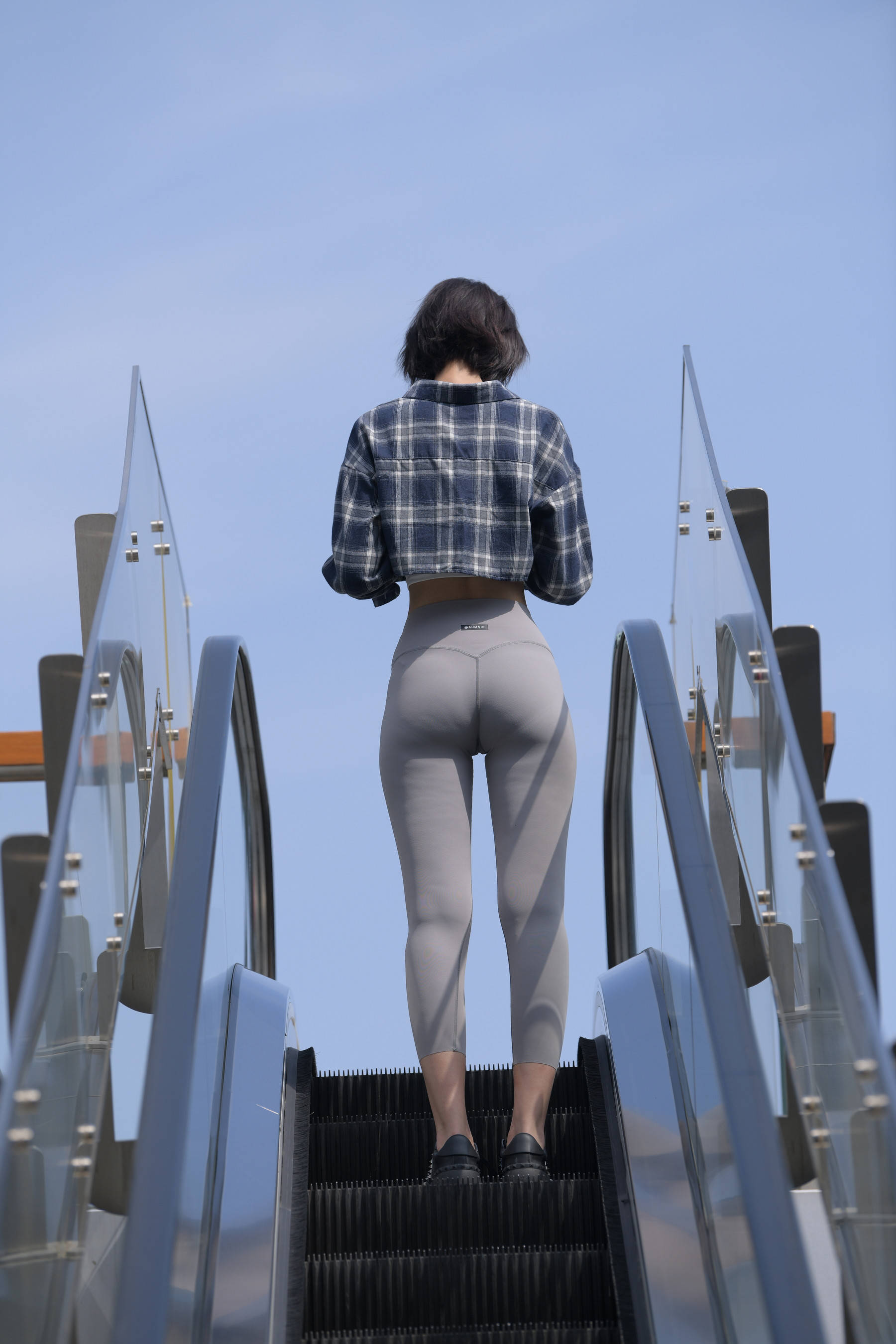 短发紧身裤-1【视频+套图】