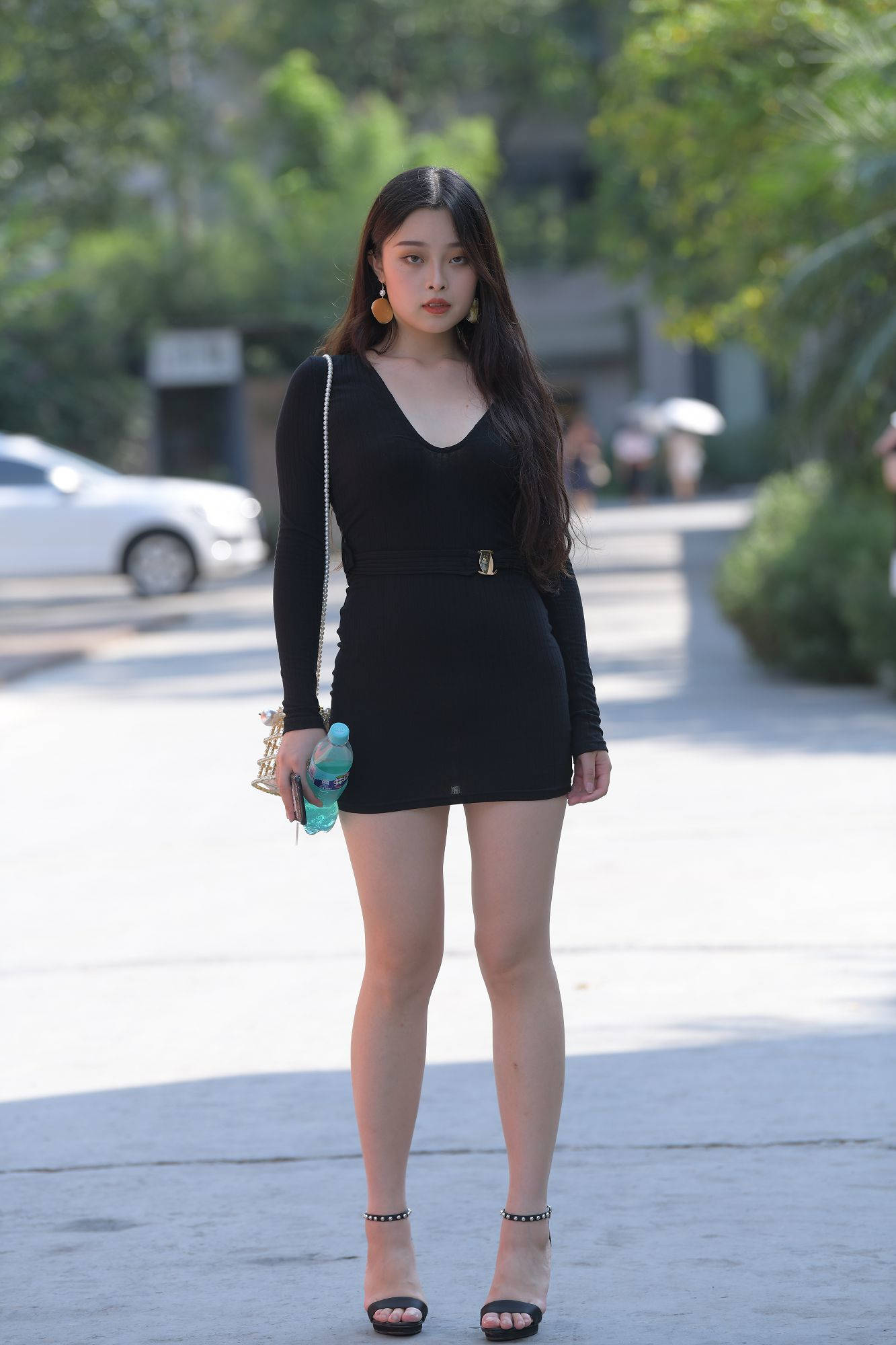 黑色紧身裙美女（无水印精品）【视频+套图】