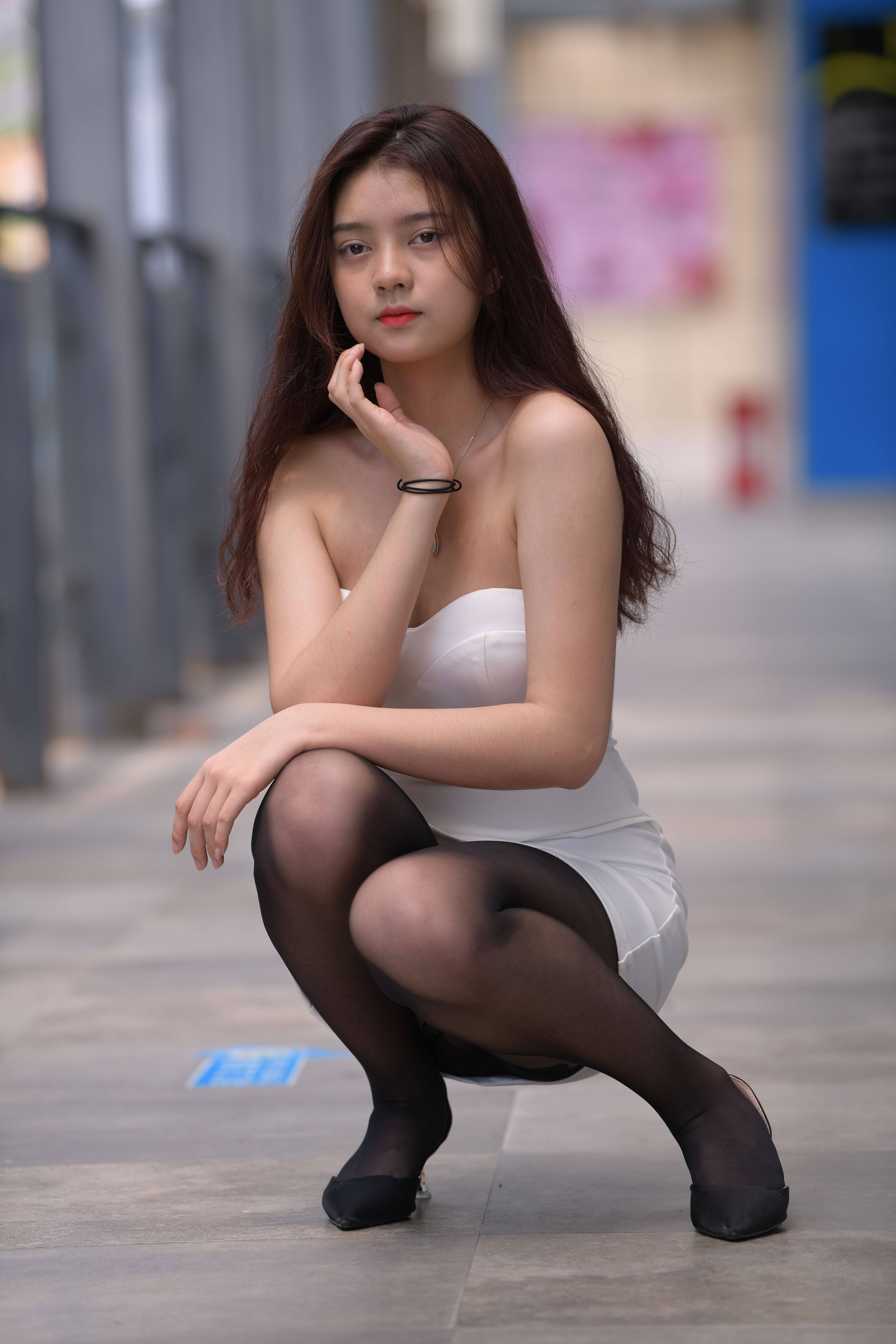 黑色丝袜长腿美女【视频+套图】