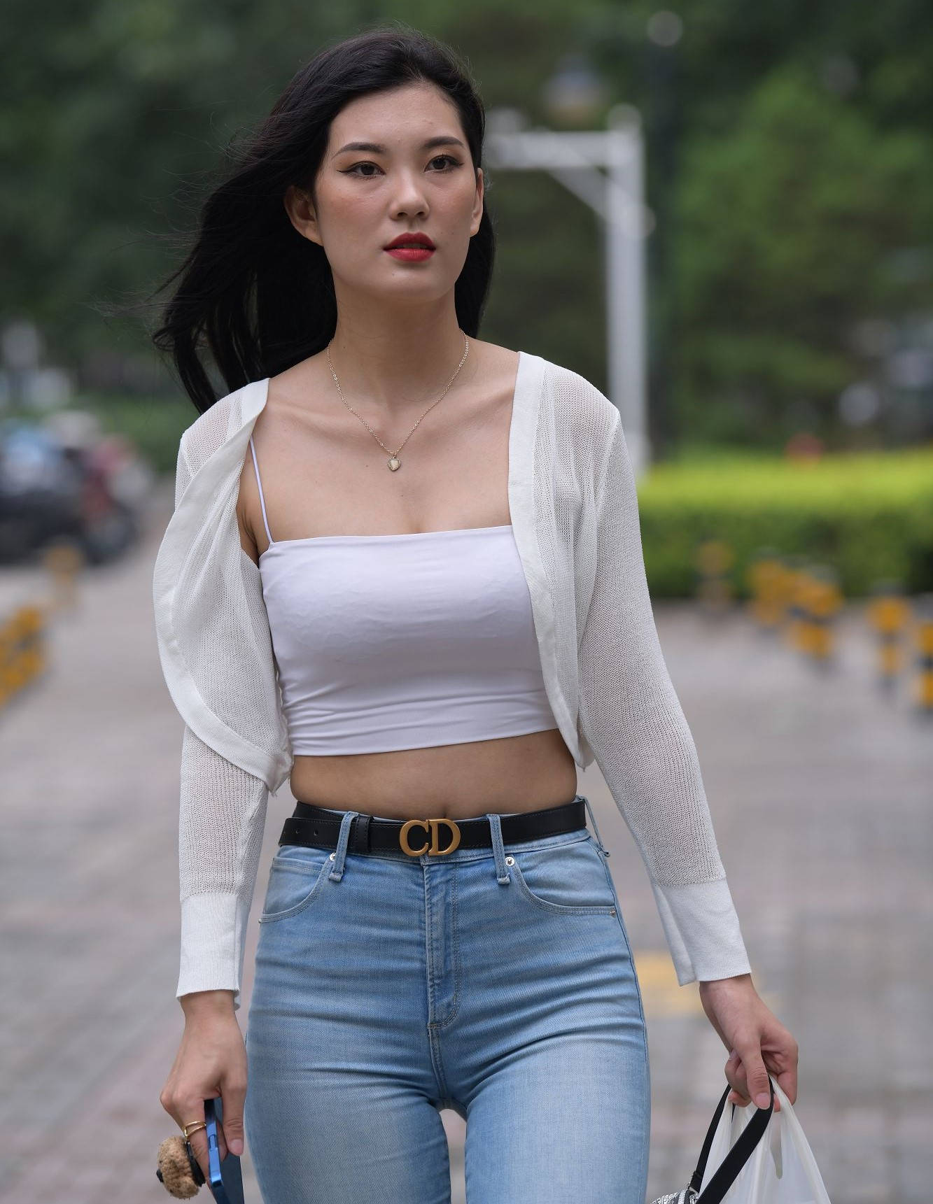 【视频+套图】这牛仔裤美女可以