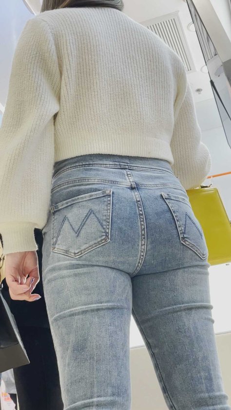 三闺蜜买奶茶，总有一个身材好的第一季