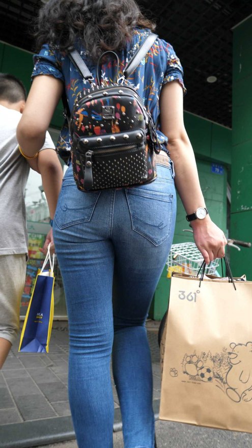 牛仔裤超紧肥臀金三角熟女