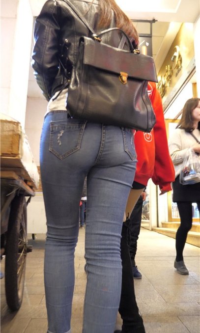 丰满蓝色牛仔裤MM[2.3G/MP4]