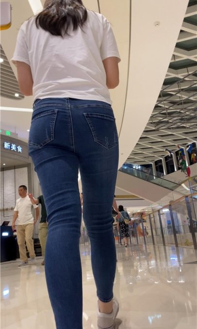 丰屯牛仔小姐姐[2.02G/MP4]