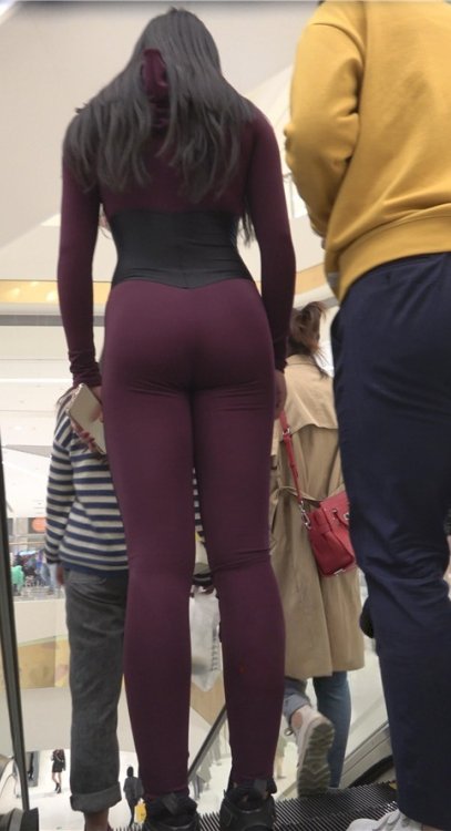 极品紧身衣漂亮美女[7.26G/MP4]