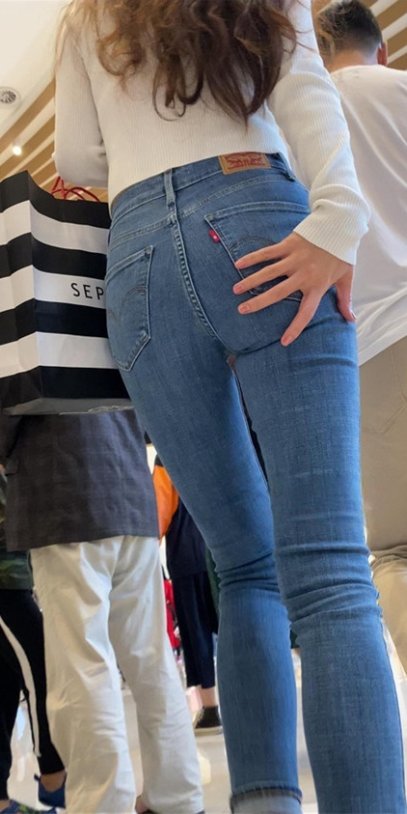 蓝色牛仔紧身裤美女[2.92G/MP4]