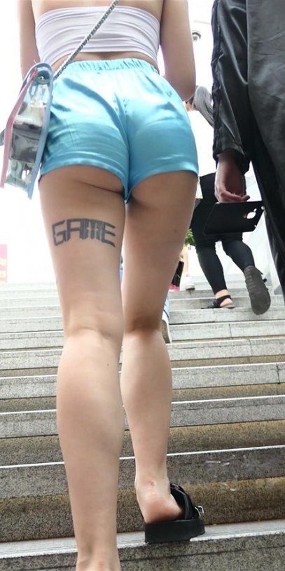 蓝色小热裤[388M/MP4]