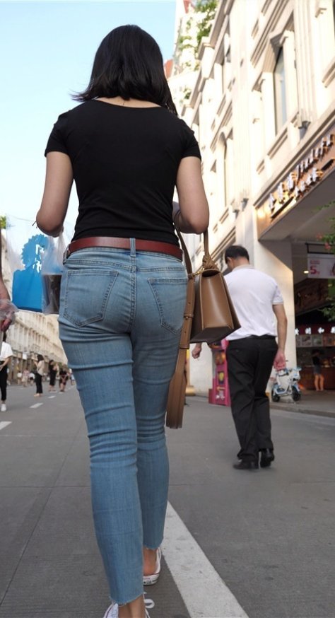 丰腴牛仔MM[2.72G/MP4]