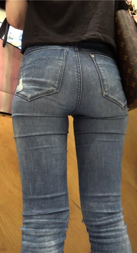 紧身牛仔裤美眉[2.55G/MP4]