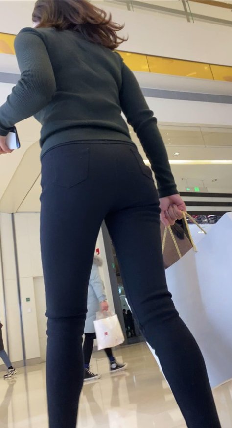 黑色牛仔裤美妇[3.9G/MP4]