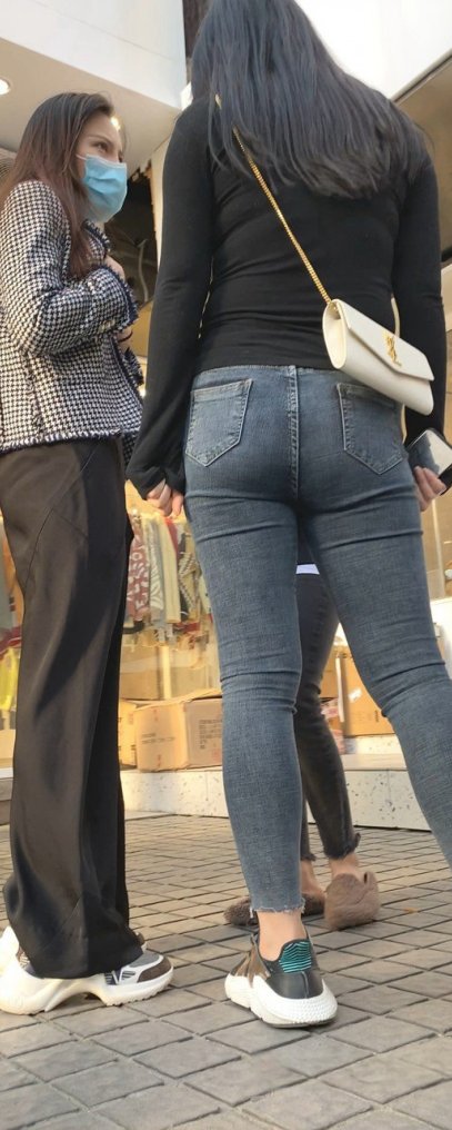 性感饱满牛仔大肉屯手感肯定好[494M]