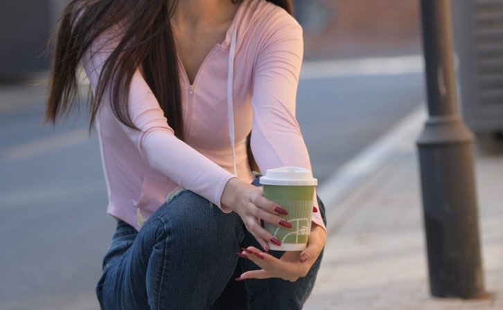 魔镜-牛仔裤美女MJ3241