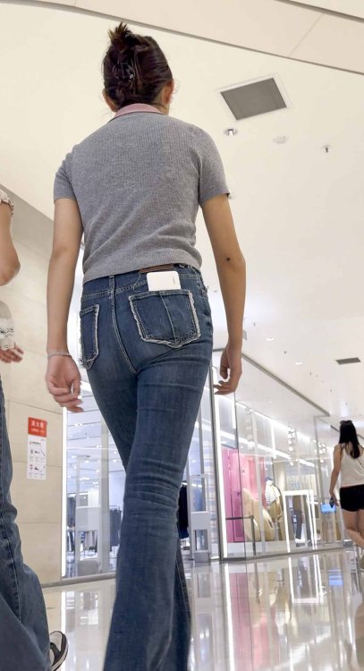 重口味包臀牛仔熟女（积分98）