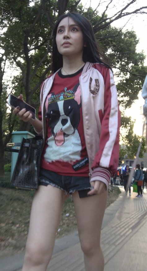 黑色热裤月牙美女DJ836[1.45G]